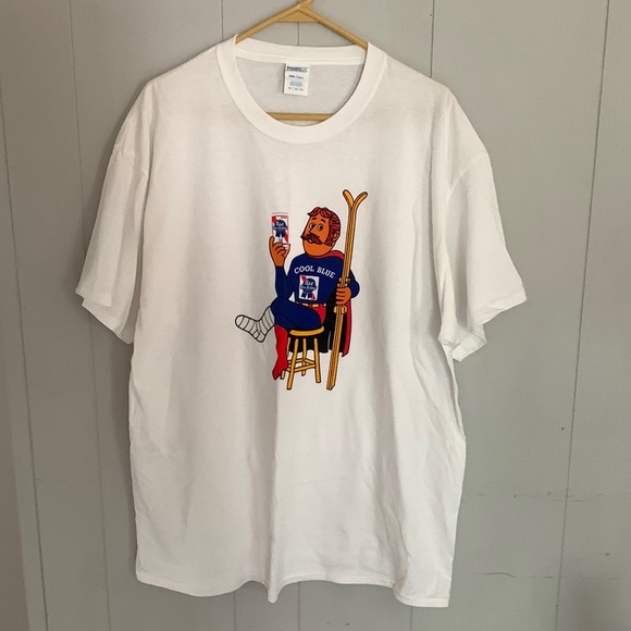 Pabst Blue Ribbon Skier T-Shirt - Picture 1 of 5